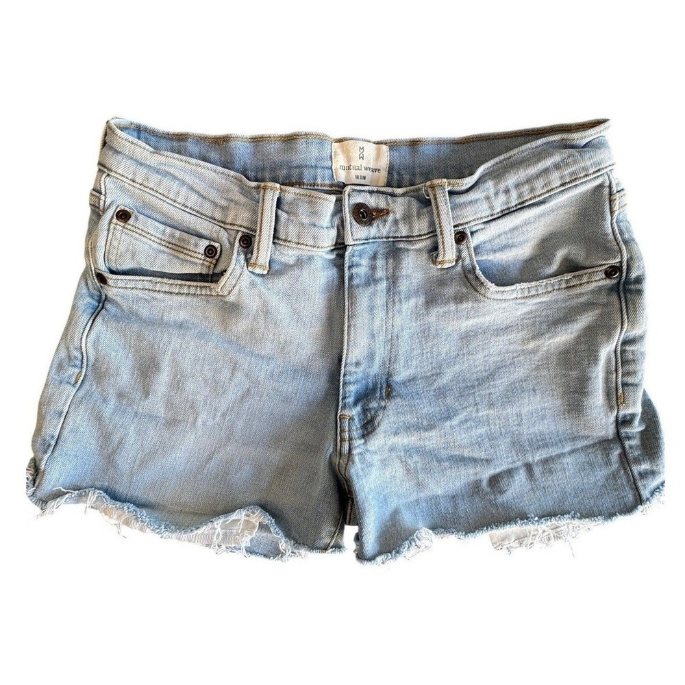 Mutual Weave The Slim Denim Shorts Light Wash Raw Hem 30x32 Womens/Unisex Blue